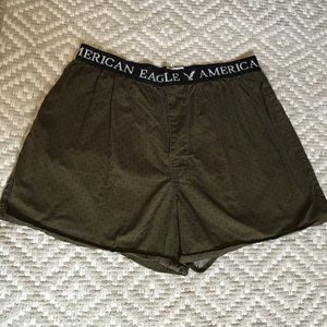 NWOT AEO Polkadot Boxer Shorts L